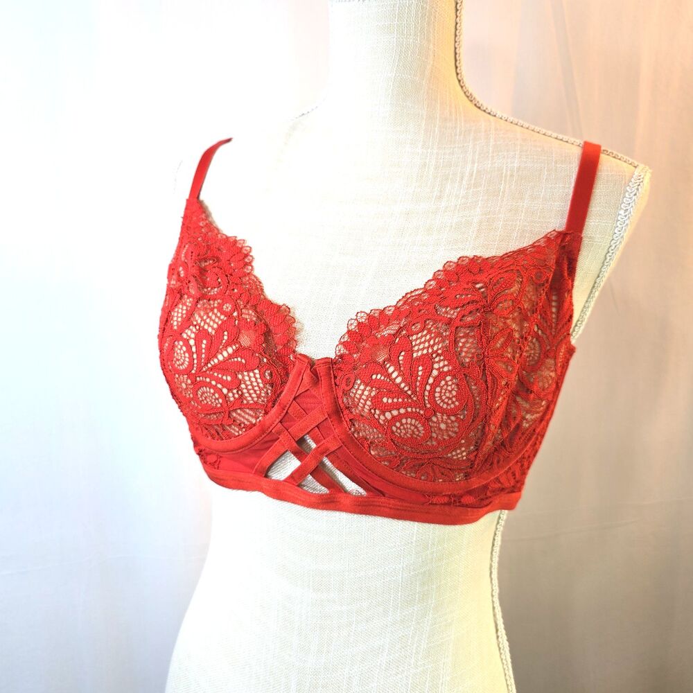 Adore Me Bra 38D Orange Floral Lace Underwire Lightly Padded Criss Cross Detail